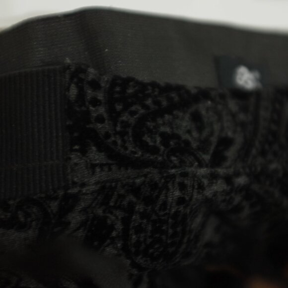 One 5 One Bump it Up Black Velour parsley Low Front Rise Maternity Pant size M - Picture 4 of 8